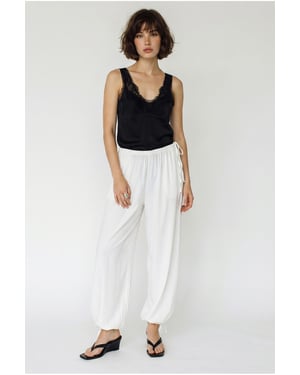 Bianco Lucci Knöchellange Salwar-Hose mit Bindegürtel - Weiß