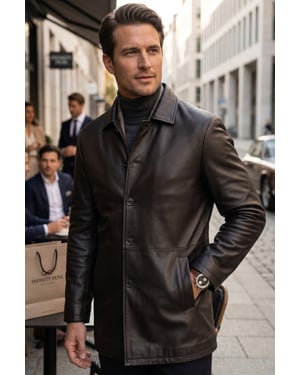 Herren schwarze Lederjacke mit langem Kragen – Wappen