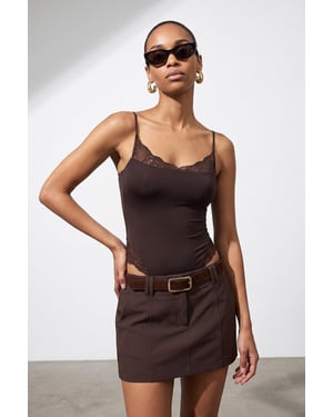 Spitzen Ärmellose Slim-Fit Body Bluse