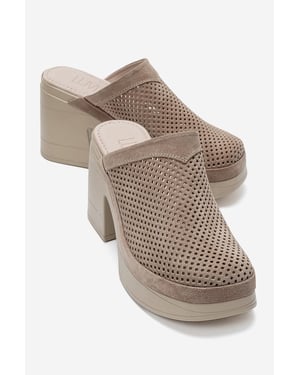 Dejas Leder-Sandale mit Plateausohle und Blockabsatz