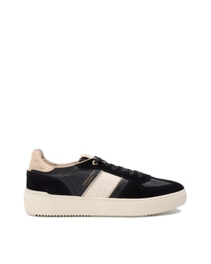 Coliseum Terrace Low Top Sneakers