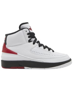 Nike Air Jordan 2 Retro Sneaker Mit Roten Details Und Weißen Sneakers