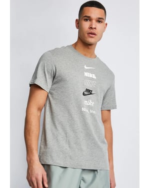 Nike Stack Logo Herren-T-Shirt in Grau