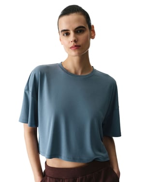 Penti Oversized T-Shirt mit Rundhalsausschnitt und Seitenschlitz - Himmelblau