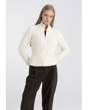 Strickjacke Strickjacke Mit Zopfmuster