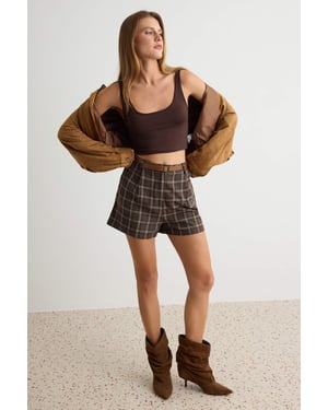 TRENDYOLMİLLA Damen Braun Einfarbig Hosenrock Normale Taille Shorts Bermudashorts