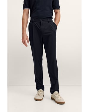Bugatti Herren Bundfaltenhose mit Flexcity Performance Stretch - Marineblau