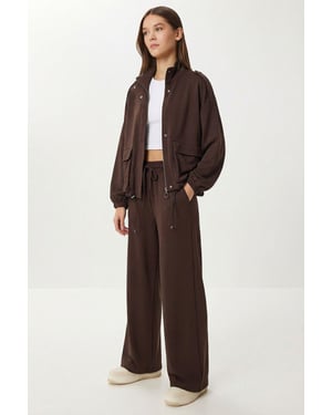 Taschen-Detail-Jacke & Weitbeinige Hose Zweiteiliges Set