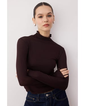 Trendyol Lang geschnittene, taillierte Bluse - Braun