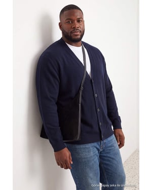 Trendyol Lang geschnittener Cardigan mit Regular Fit in Übergrößen - Marineblau/Blau