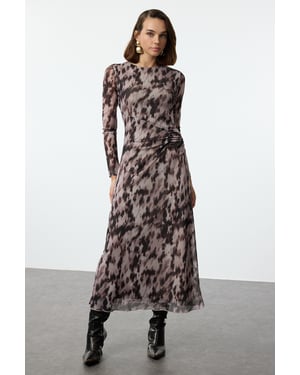TRENDYOLMİLLA Damen Braun Geblümt Maxi Lang Casual A-Linie Kleider