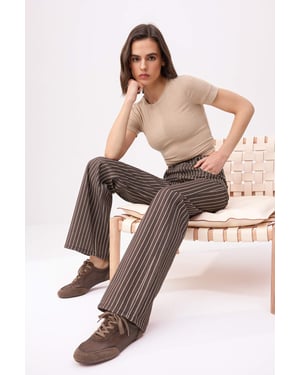 TRENDYOLMİLLA Damen Braun Gestreift Weites Bein Hohe Taille Jeans