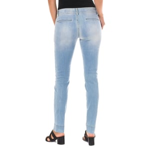 Lange Jeanshose mit getragenem Effekt und schmalem Schnitt an den Säumen 70DBF0282-D762 Damen