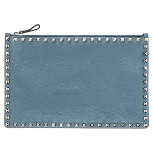 Valentino Garavani Rockstud Clutch-Tasche aus blauem Leder