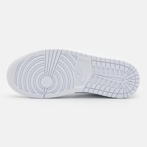 Nike Air Jordan 1 Low Herrentrainer in Weiß/Weiß/Weiß