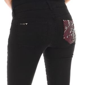 Lange Jeanshose mit schmal geschnittenem Saum 10DBF0475-B088 woman