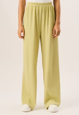 Strukturierte Pull-On-Hose mit weitem Bein