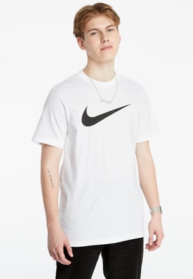 Nike Swoosh Logo-T-Shirt in Weiß
