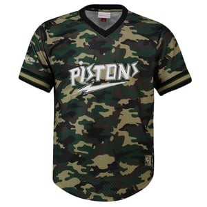 Mitchell & Ness NBA Detroit Pistons Herren Camo Mesh T-Shirt