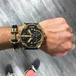 Diesel DZ7371 MR Daddy 2.0 Goldgehäuse Herrenuhr
