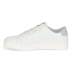 PME Legend Turnschuhe für ihn. Die Turnschuhe sind aus hochwertigem Kunstleder und Textil gefertigt. Der Turnschuh hat eine herausnehmbare EVA-Einlegesohle, die für eine angenehme Dämpfung sorgt. Marke: PME LegendModellname: AeriusKategorie: Herren-SneakerMaterialien: Kunstleder/TextilFarbe: weiß