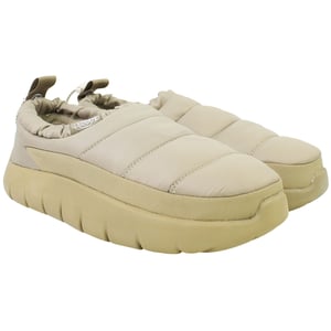 Lacoste Serve 223 1 CMA Herren Beige Hausschuhe