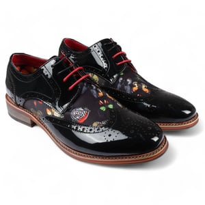 Justin Reess Herren-Brogue-Schuhe aus Lackleder mit Schmetterlings-Print - Julius