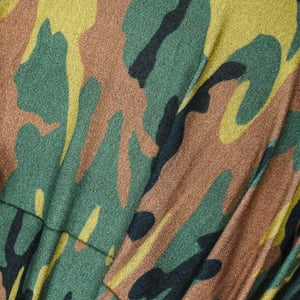 Tarnfarbener Multifunktionsschlauch mit Visier 64700 unisex