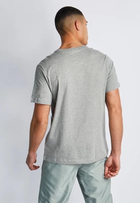 Nike Stack Logo Herren-T-Shirt in Grau