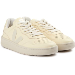 Veja V-90 Sneaker