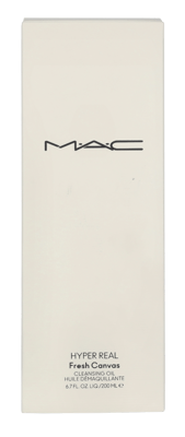 MAC Hyper Real Fresh Canvas Cleansing Oil.