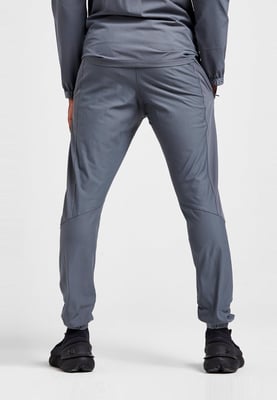 Unter Armour Herren Vanish Track Pants in Grau