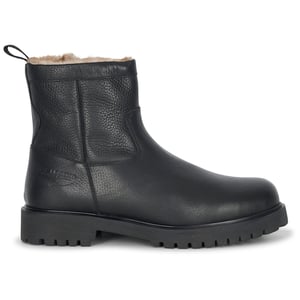 Bequeme PME Legend Stiefel mit einem schönen warmen Futter. Die Stiefel sind aus hochwertigem Leder gefertigt. Der Stiefel hat eine EVA-Einlegesohle, die für eine angenehme Dämpfung sorgt. Der Stiefel ist mit einem Reißverschluss an der Innenseite ausgestattet. Marke: PME LegendModellname: ChuteKategorie: HerrenstiefelMaterialien: LederFarbe: schwarz