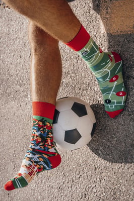 SPOX SOX Herren & Damen Mismatched Neuheit Odd Socken Fußball