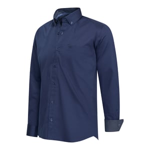 Cappuccino Italia Hemd für Herren. Das Hemd ist aus Baumwolle und Elastan gefertigt und hat eine normale Passform. Auf der Brusttasche ist ein schönes Cappuccino-Logo aufgestickt. Marke: Cappuccino ItaliaModellname: Stretch Shirt AnconaKategorie: HerrenMaterialien: Baumwolle, ElastanFarbe: marineblau