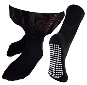 Extra breite Ödemsocken mit rutschfesten Griffen | Dr.Socks | Herren & Damen | Bambus Pantoffelsocken mit Grippern für geschwollene Beine Knöchel & Füße - Schwarz