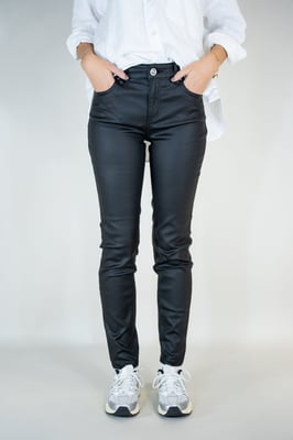 Hannah Damenjeans Schwarz Mom Fit