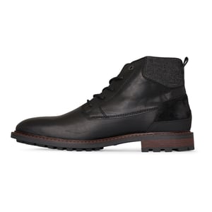 KMU Legend-Schuhe für ihn. Die Schuhe sind aus hochwertigem Leder und Textil gefertigt. Der Sneaker hat eine herausnehmbare EVA-Einlegesohle, die eine gute Dämpfung bietet.