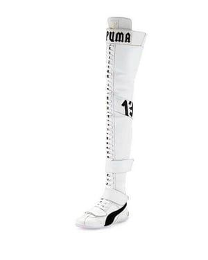 Puma x Fenty über den Kniestiefeln - Frauen