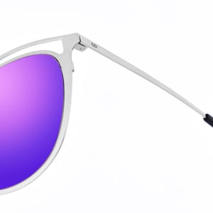 Clarinha Damen-Sonnenbrille aus Metall in Ovalform