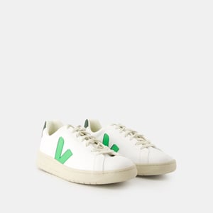 Urca Sneakers - Veja - Kunstleder - Zypressenweiß