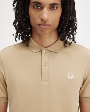 Fred Perry Herren Polohemd mit schlichter Signatur
