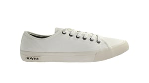 Seavees Monterey Sneaker Standard weiße Baumwoll -Leinwand vor weißen Herren -Trainern