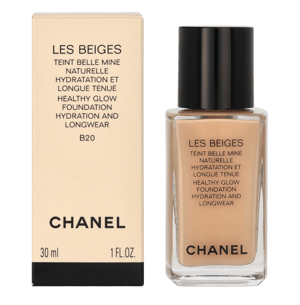 Chanel Les Beiges Healthy Glow Foundation.