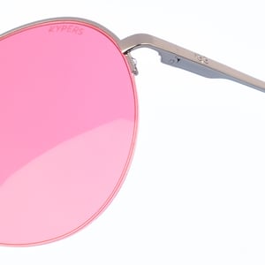Maxy Damen-Sonnenbrille aus Metall in ovaler Form