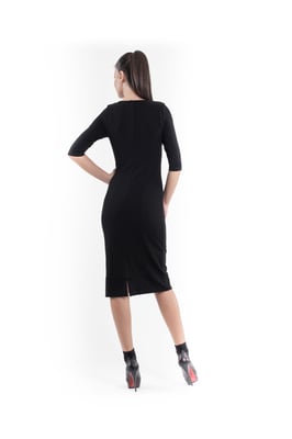Stretchkleid mit Paillettenbesatz in Schwarz