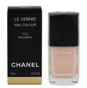 Chanel Le Vernis Longwear Nail Colour.