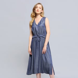 Midikleid mit V-Ausschnitt und verstellbarer Taille
