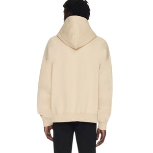 Off-White-Schriftzug-Logo gegenüber über dem beigefarbenen Skate-Fit-Kapuzenpullover