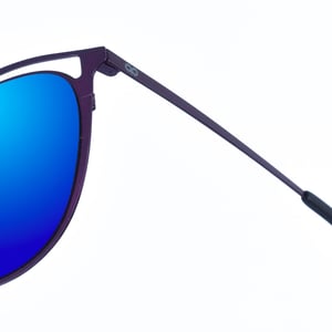 Clarinha Damen-Sonnenbrille aus Metall in ovaler Form